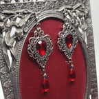 Romance Victorian Baroque Lace Teardrop-shaped Red Rhinestone Tassel Dangle Earrings for Women Halloween Vampire Bride Jewelry