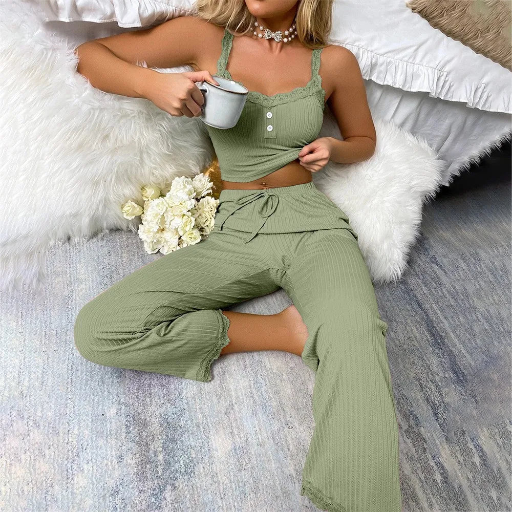 Two-piece comfortable pajama set