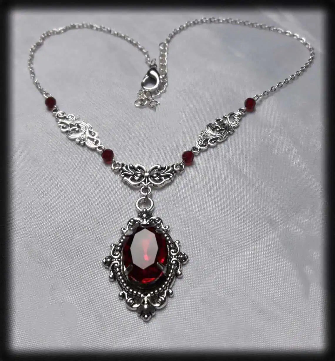 Vampire Cameo Choker