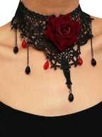 Vintage Flower Pendant Choker