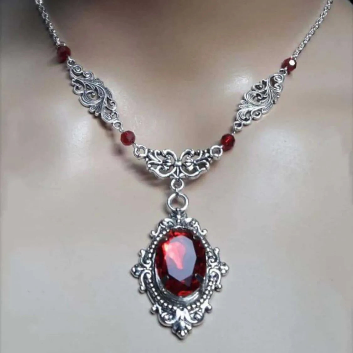 Vampire Cameo Choker