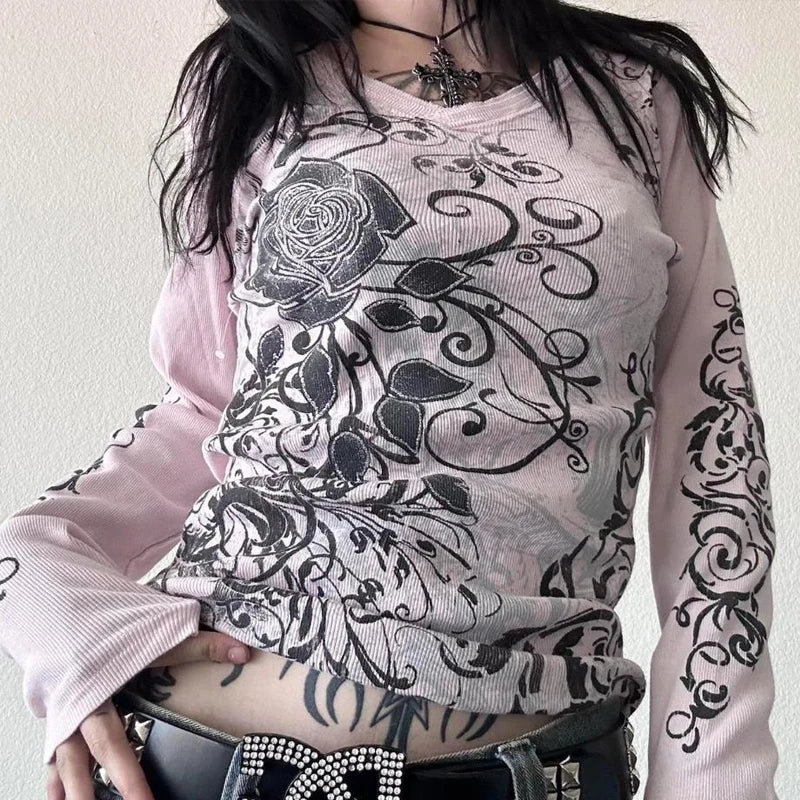 Graphic Print Gothic Slim T-shirt