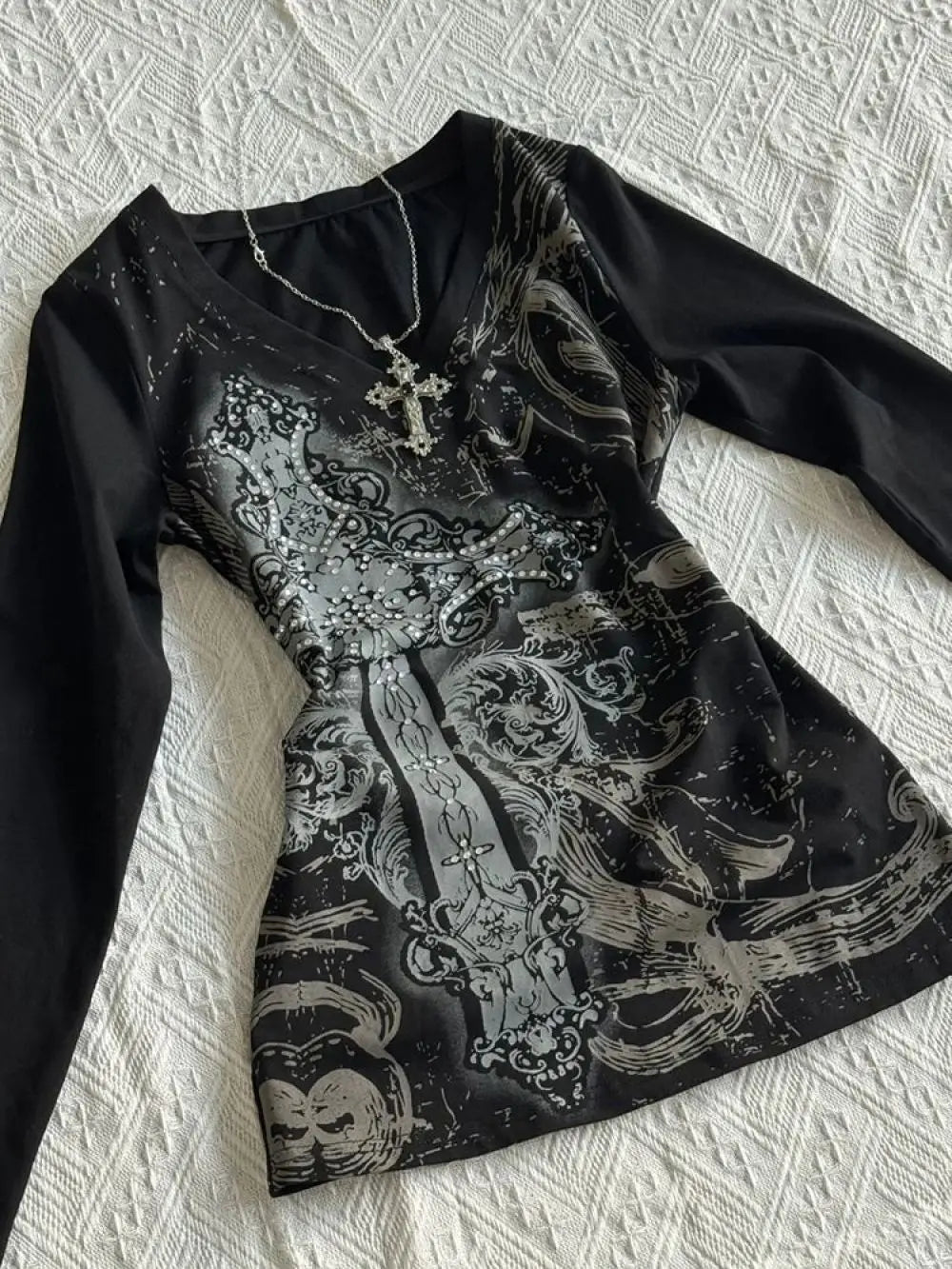 Gothic Black Printed V neck Long Sleeve T shirt